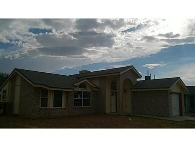 284 Barrel Cactus Dr, Horizon City, TX 79928 - photo 6