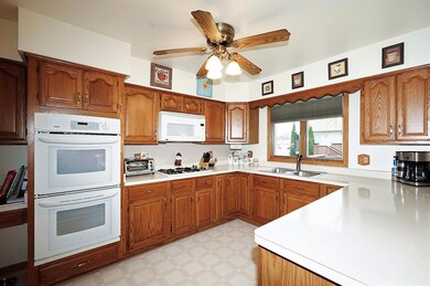 1604 Capri Ln, Dyer, IN 46311 - photo 4