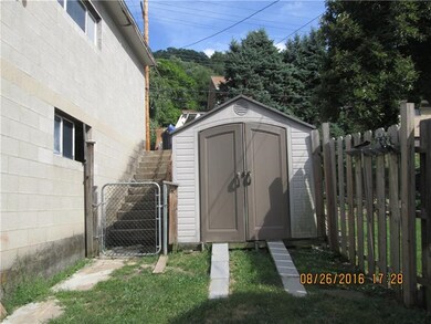 Newer Vinyl shed