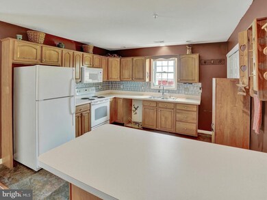 11019 Bragg Ct, Williamsport, MD 21795 - photo 7