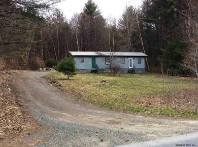 29 Barney Rd, Middle Grove, NY 12850 - photo 2