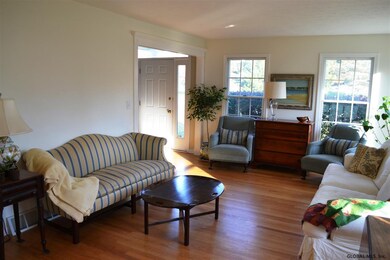 700 Sachem Cir, Slingerlands, NY 12159 - photo 2