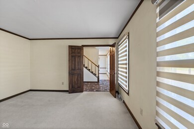 2815 Sycamore St, Columbus, IN 47201 - photo 6