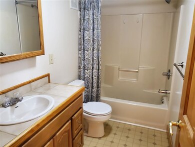 9 Roberts Rd unit 105, Canaan, NH 03741 - photo 4