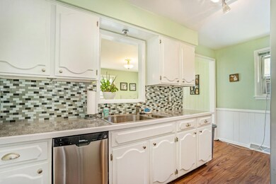 2110 Dawson Ave NE, Grand Rapids, MI 49505 - photo 3