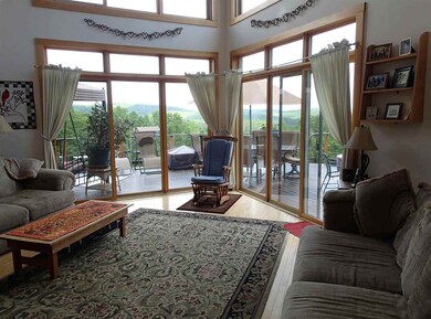 500 Hitchcock Rd, Putney, VT 05346 - photo 3