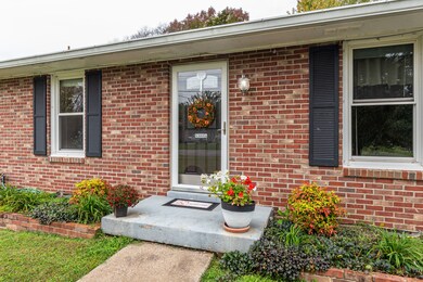 615 Rosa Dr, Lebanon, TN 37087 - photo 5