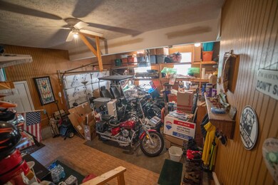 1 Car Garage