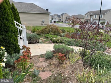 100 Peggy Ct, Bunker Hill, WV 25413 - photo 5