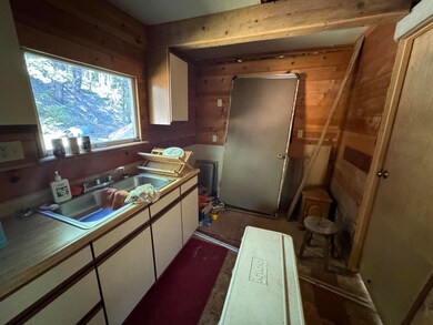 1301 Doreen Dr, Honeydew, CA 95545 - photo 3