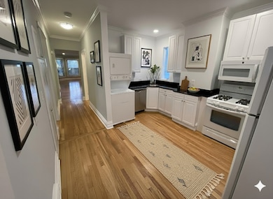 2022 Colfax St unit 1, Evanston, IL 60201 - photo 3