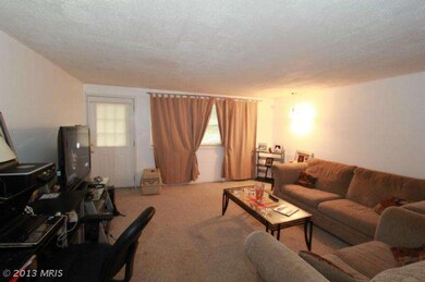 3314 Bero Rd, Halethorpe, MD 21227 - photo 4