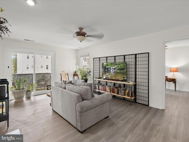 2203 Falls Gable Ln unit E, Baltimore, MD 21209 - photo 3