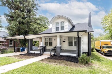 357 Brevard St, Statesville, NC 28677 - photo 2