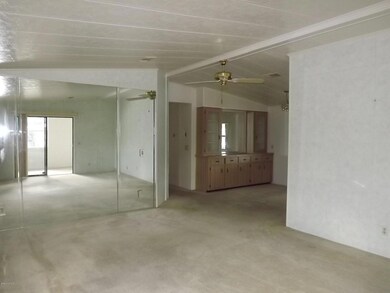 619 Amaryllis - Living Areas