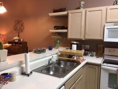 2451 Trailwood Dr, Cantonment, FL 32533 - photo 6