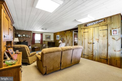 1725 Gabler Rd, Chambersburg, PA 17201 - photo 4