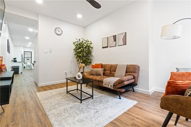 521 Alpine Ave, Pittsburgh, PA 15212 - photo 4