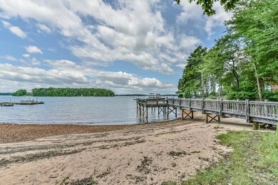 15509 Fishermans Rest Ct unit 627, Cornelius, NC 28031 - photo 2