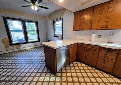 109 5th Ave SE, Pipestone, MN 56164 - photo 4