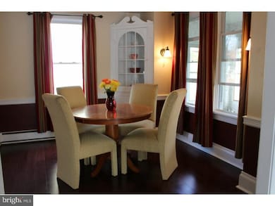 640 Hampton Ave, Southampton, PA 18966 - photo 6