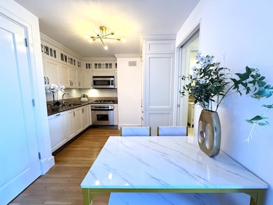 The Olcott unit 908, New York, NY 10023 - photo 4