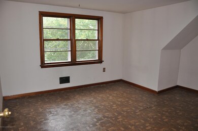 140 Remsen Ave, Avenel, NJ 07001 - photo 6