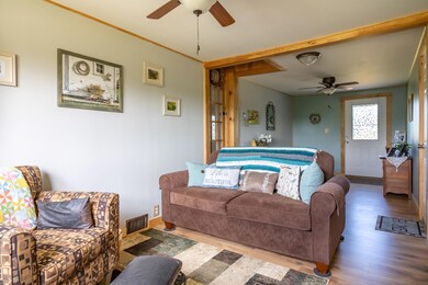 37 Marsh Stream Road Interiors-21