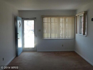 1420 Quinwood St, Hyattsville, MD 20783 - photo 3