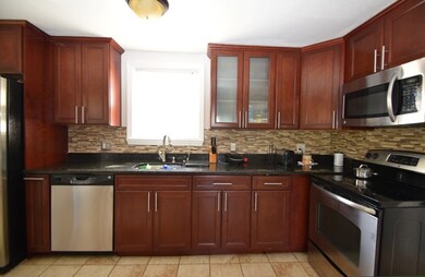 13 Regina Rd unit B, Randolph, MA 02368 - photo 4