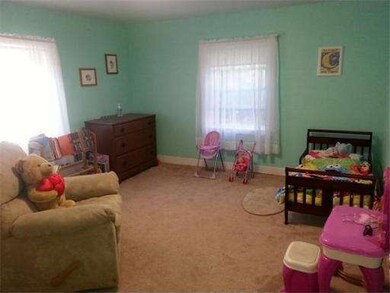 531 Eliot St, Milton, MA 02186 - photo 3