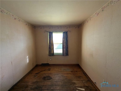 558 Thurston St, Toledo, OH 43605 - photo 7