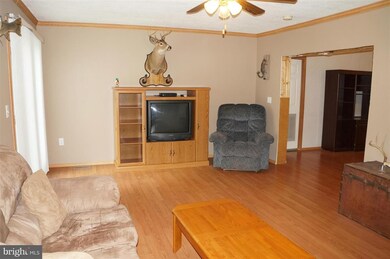 103 Wesley Chapel Ln, Cross Junction, VA 22625 - photo 7