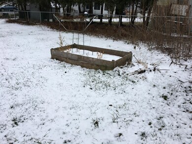 945 Carmalt St, Dickson City, PA 18519 - photo 5