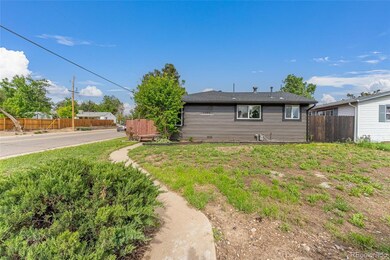 1096 Florence St, Aurora, CO 80010 - photo 3