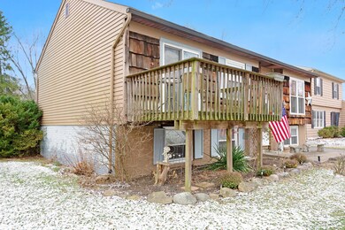 002-730 Mistletoe St