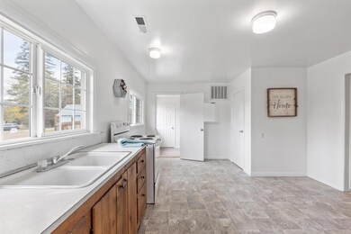 2075 Williams Hwy, Grants Pass, OR 97527 - photo 6