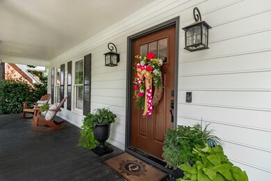 Q, home pic 3