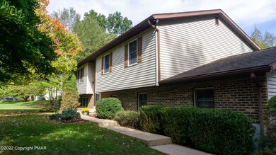 668 Dotters Corner Rd, Kunkletown, PA 18058 - photo 2