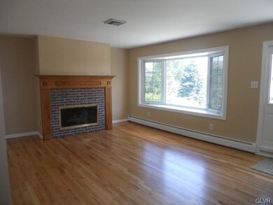 509 Easter Terrace, Bath, PA 18014 - photo 2