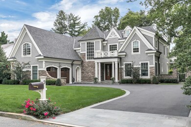 9 Holly Tree Lane