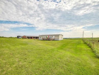 2600 Peach Rd, Orlando, OK 73073 - photo 6