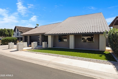 1323 E Whalers Way-3