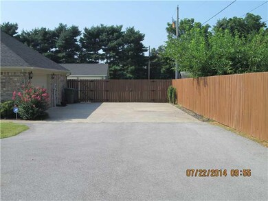 Other. Very Large Turn-Around driveway !