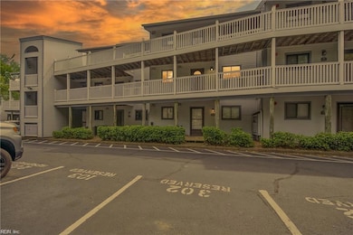 3200 Lynnhaven Dr unit 202, Virginia Beach, VA 23451 - photo 2