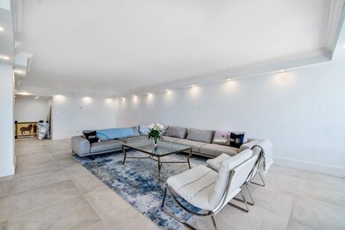 Waterview Towers unit 1505, West Palm Beach, FL 33401 - photo 4