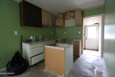 769 Bowman St, Macon, GA 31217 - photo 4
