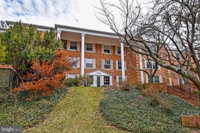 7721 Tremayne Place unit 313, McLean, VA 22102 - photo 3