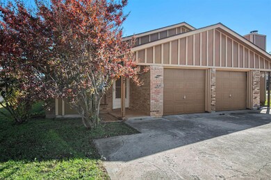 617 S Las Vegas Trail, White Settlement, TX 76108 - photo 2