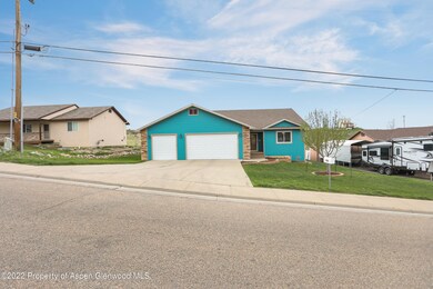 940 E 9th St, Craig, CO 81625 - photo 2